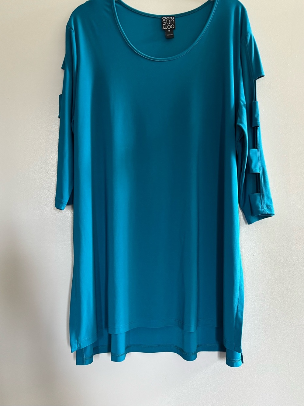 Clara Sun Woo Vibrant Teal Tunic with Cutout Sleeve Detail